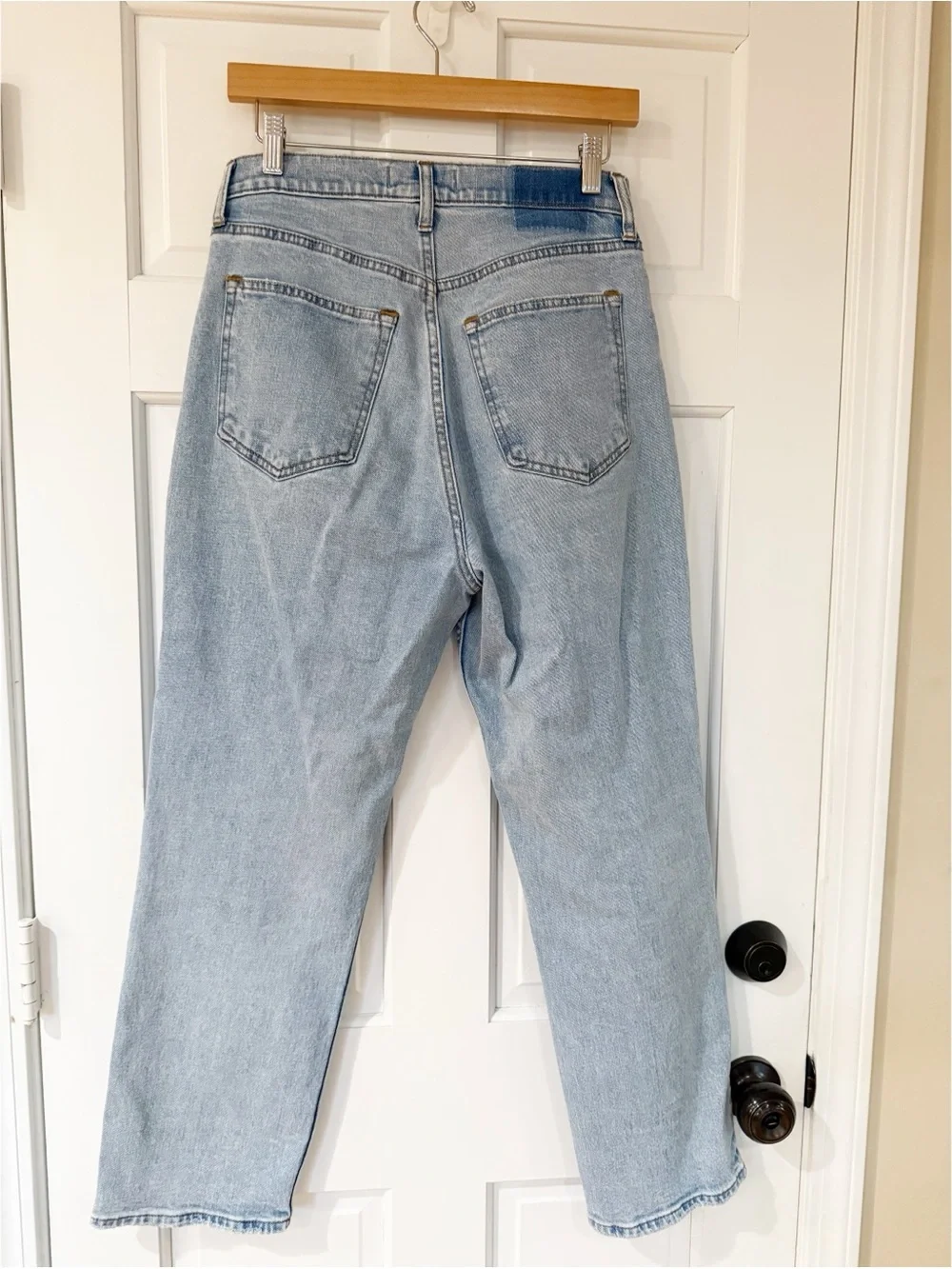 Abercrombie and Fitch Curve Love Ultra High Rise Ankle Straight Jeans 29/8 - Picture 5 of 8